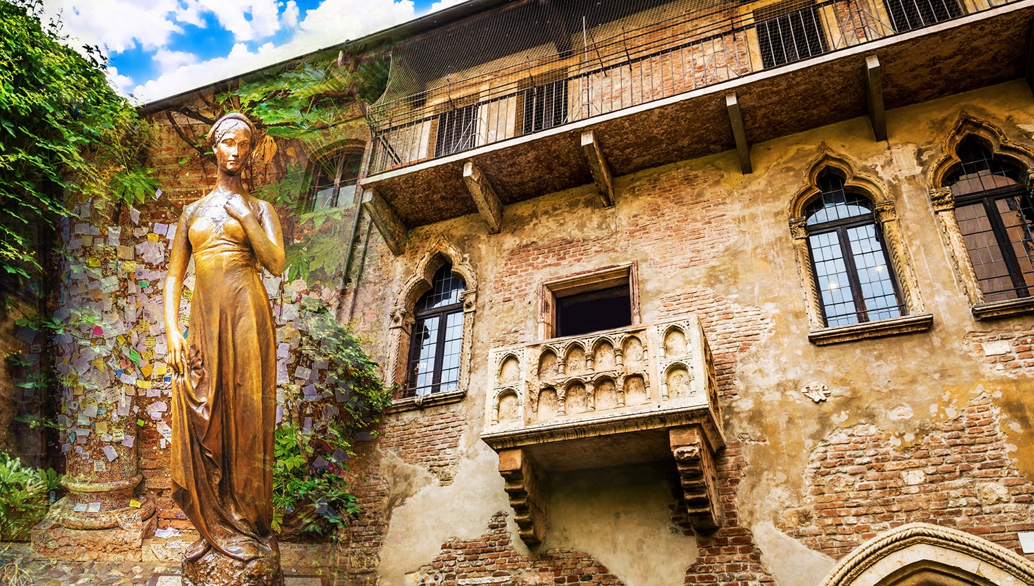 Collage di foto della statua in bronzo e il balcone di Giulietta a Verona